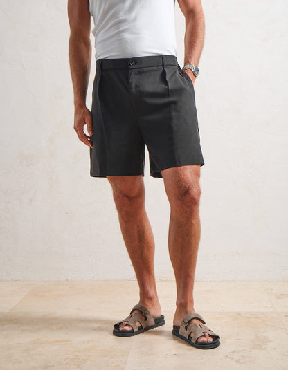 Black Relaxed Fit Short